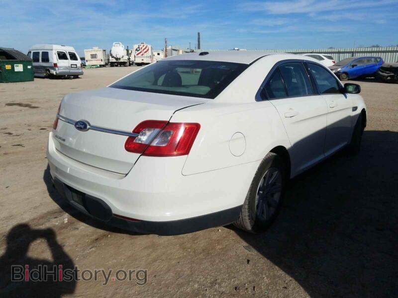 2011 Ford TAURUS (VIN 1FAHP2DW3BG116284) — photo 4 of 10
