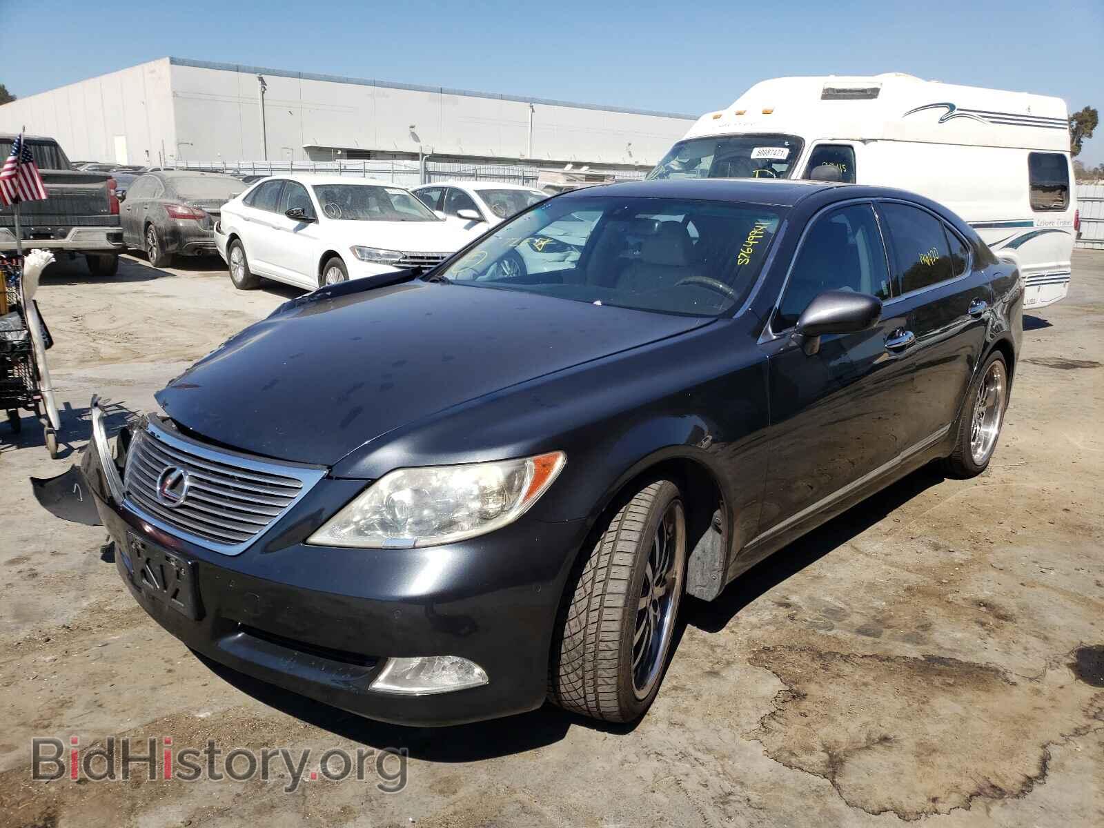 2007 LEXUS LS460 - VIN: JTHBL46F975036445 - Photo 2
