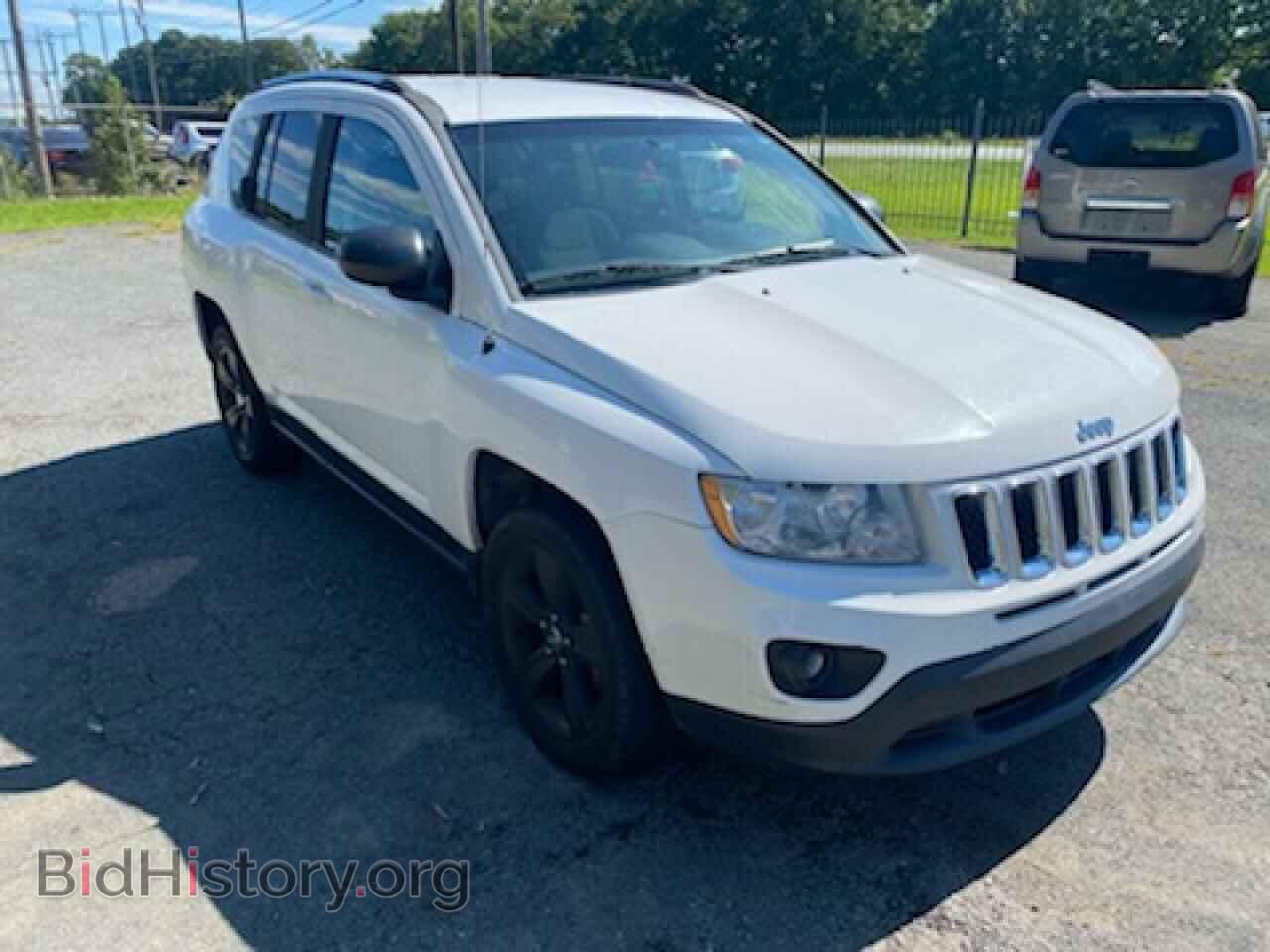 2013 JEEP COMPASS - VIN: 1C4NJDBB0DD275102 - Фото 2