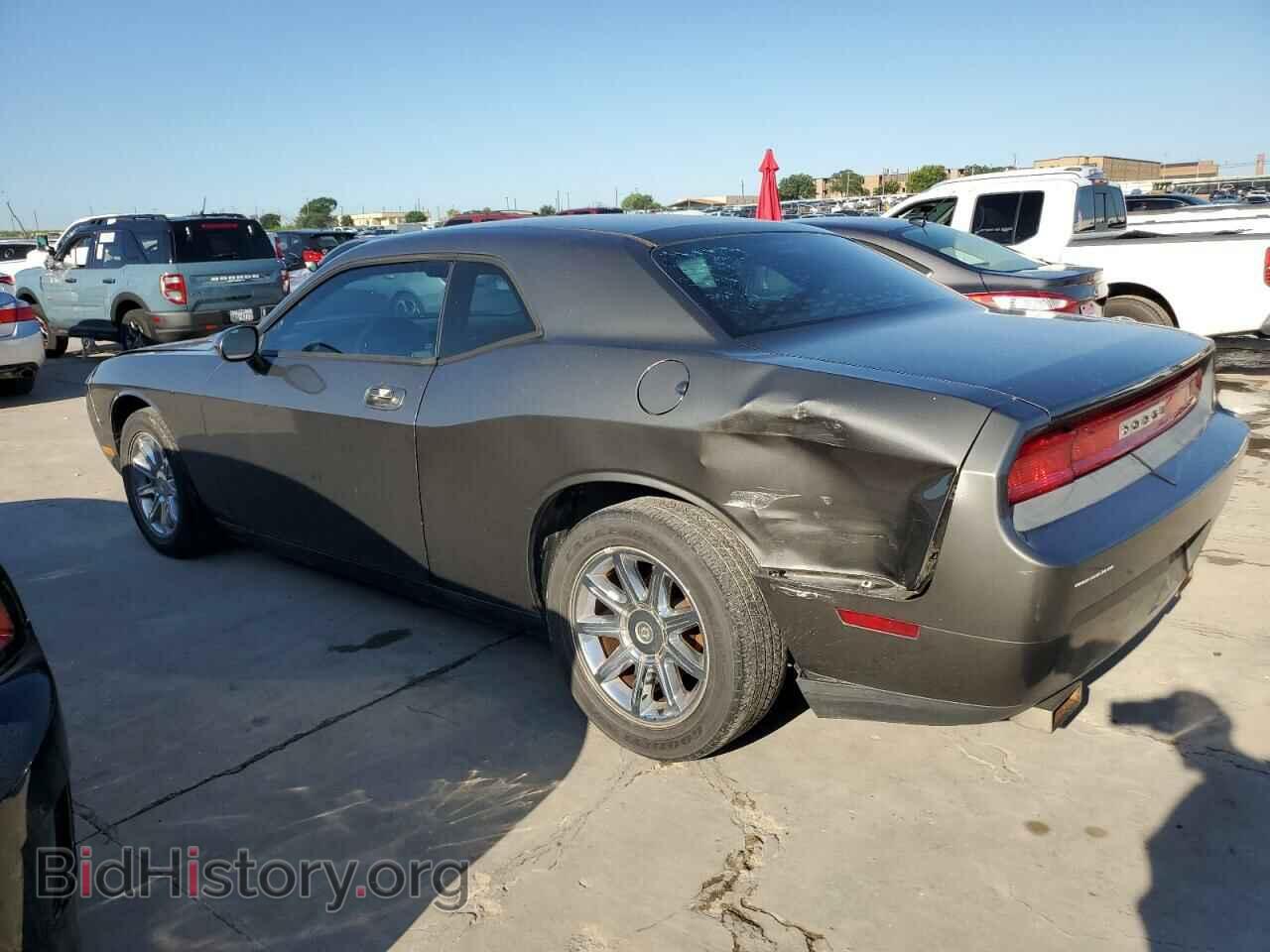 2010 DODGE CHALLENGER - VIN: 2B3CJ4DV2AH179521 - Photo 2