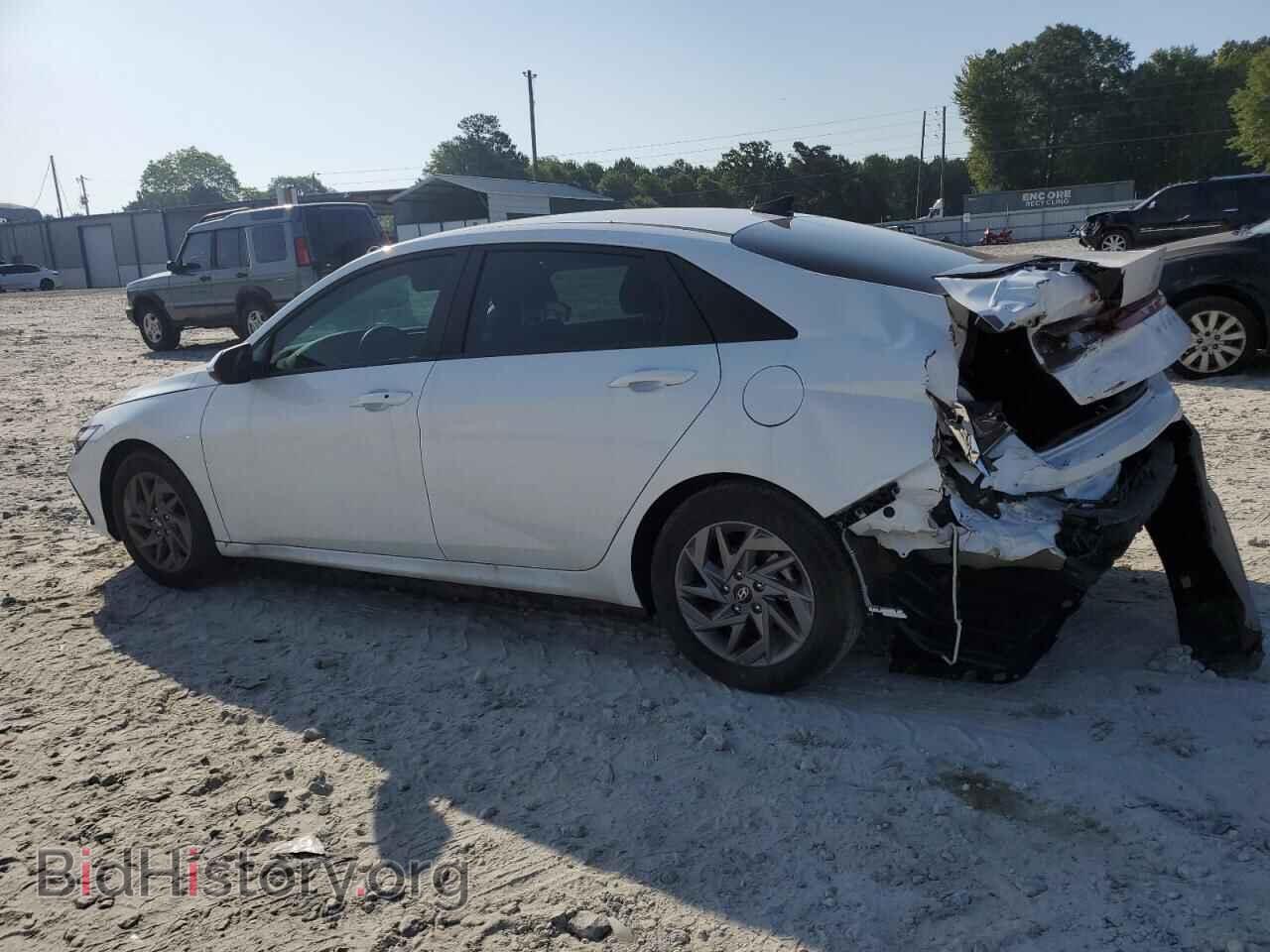 2024 HYUNDAI ELANTRA - VIN: KMHLM4DGXRU775150 - Фото 2
