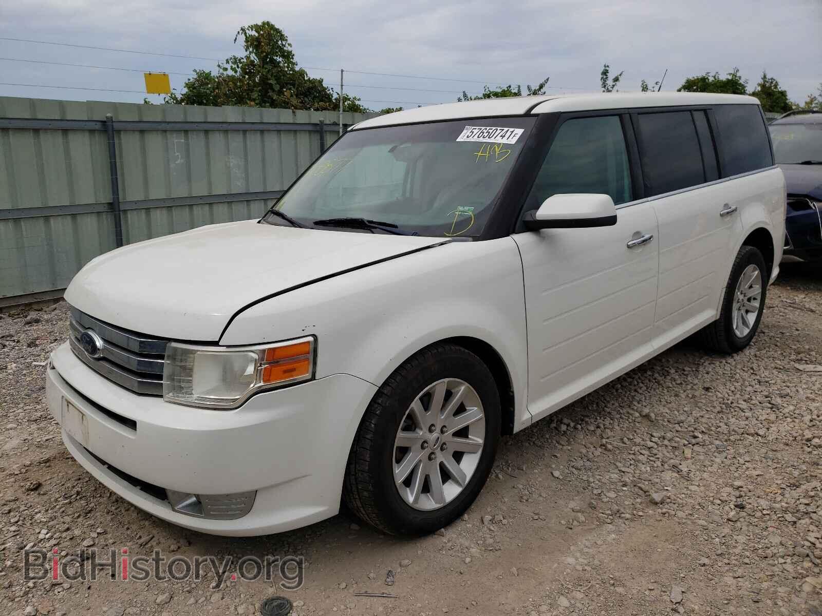 2009 FORD FLEX - VIN: 2FMEK62C09BB08877 - Фото 2
