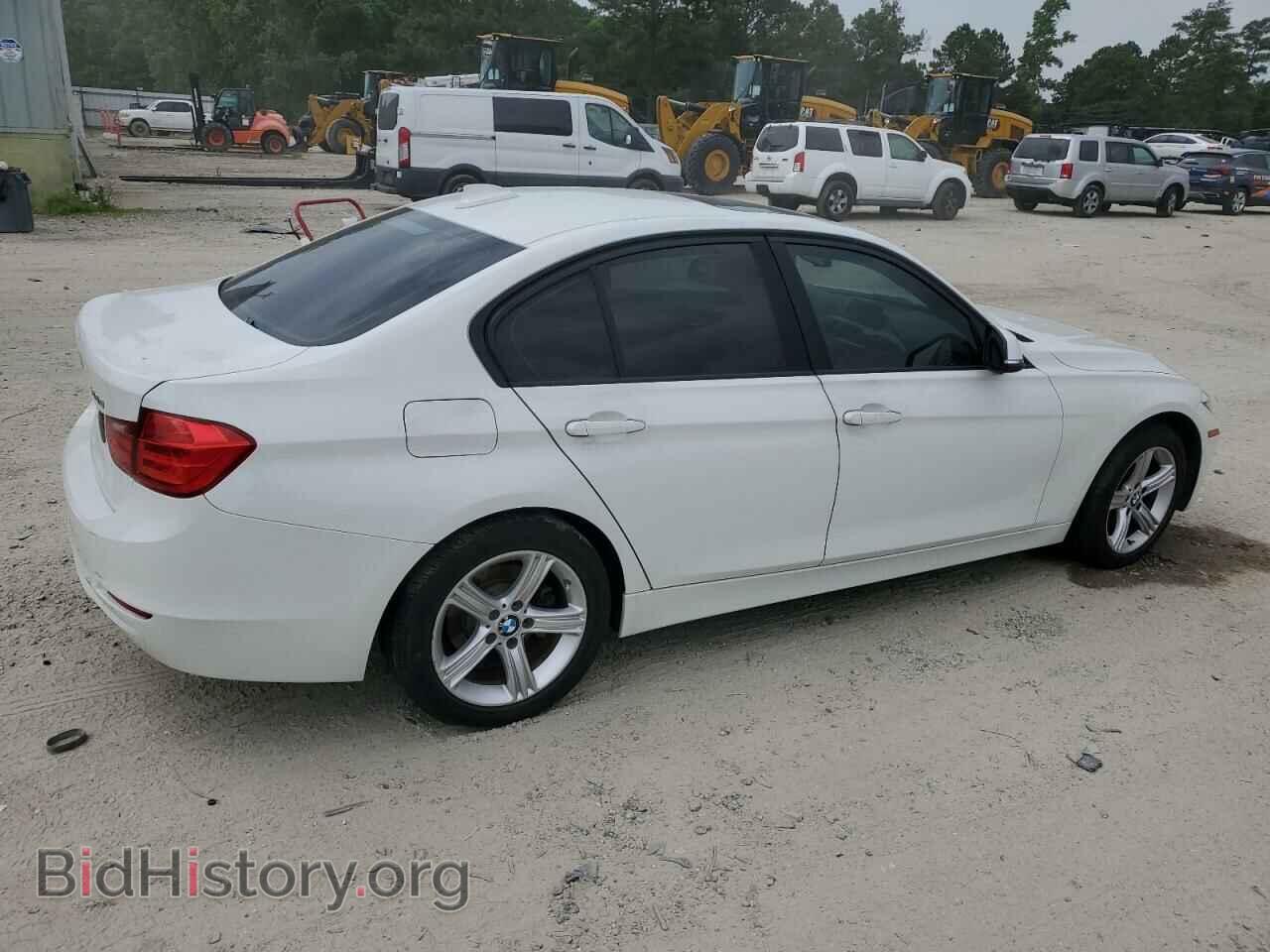 2014 BMW 3 SERIES - VIN: WBA3B5G50ENS07730 - Фото 3