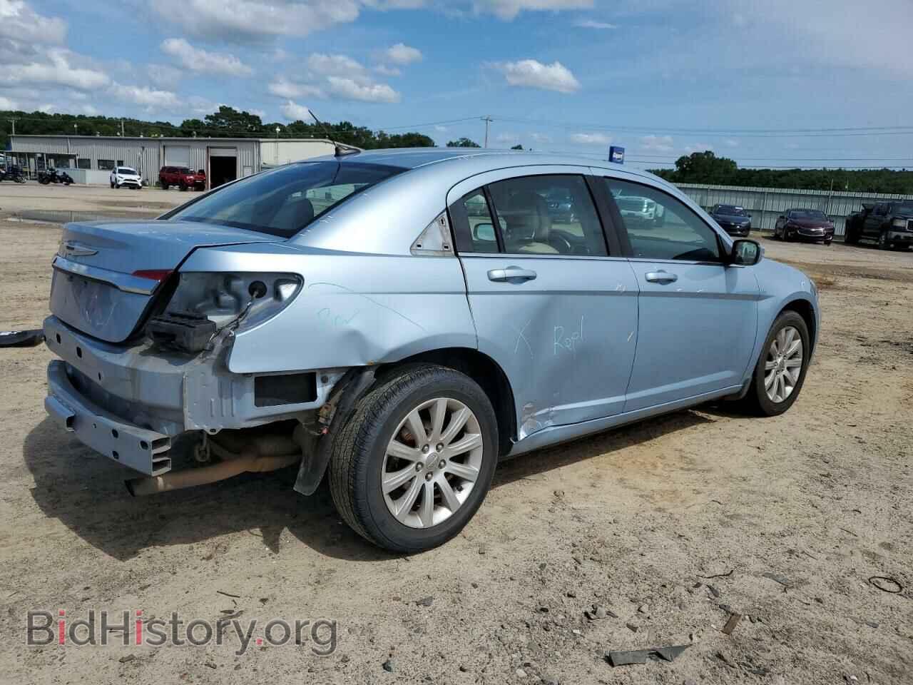 2013 CHRYSLER 200 - VIN: 1C3CCBBB7DN539212 - Photo 3