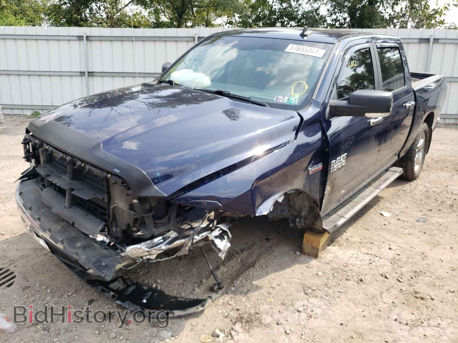 2017 RAM 1500 - VIN: 3C6RR7LT4HG788162 - Photo 2