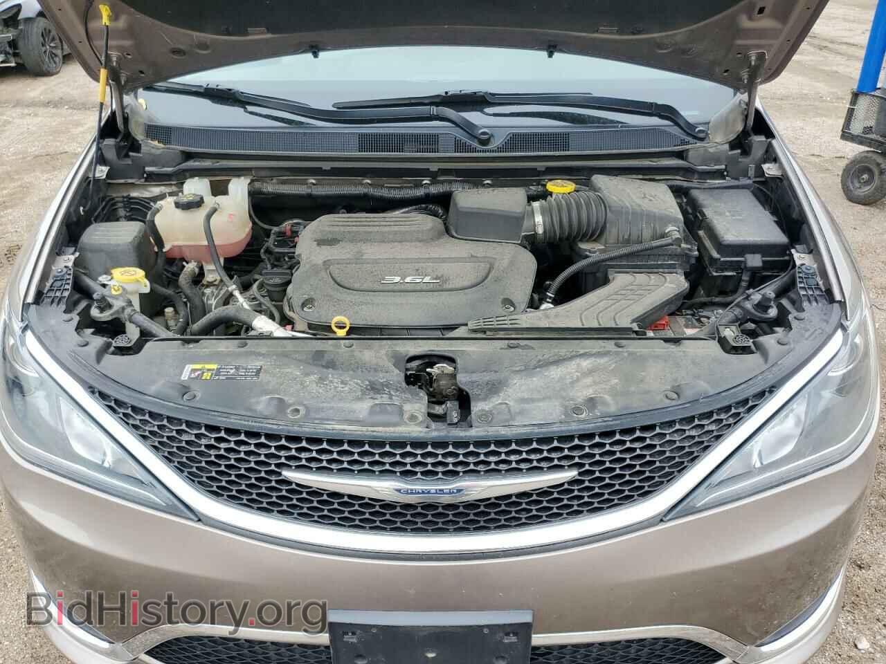 2017 CHRYSLER PACIFICA - VIN: 2C4RC1BG2HR579623 - Photo 12
