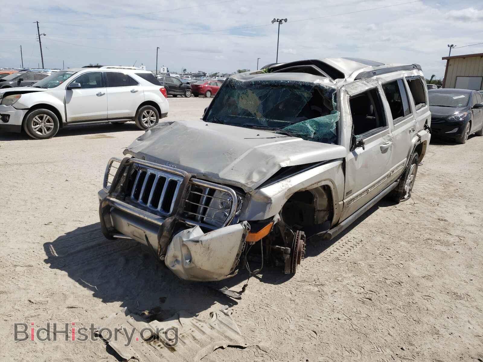 2008 JEEP COMMANDER - VIN: 1J8HG48KX8C149353 - Photo 2