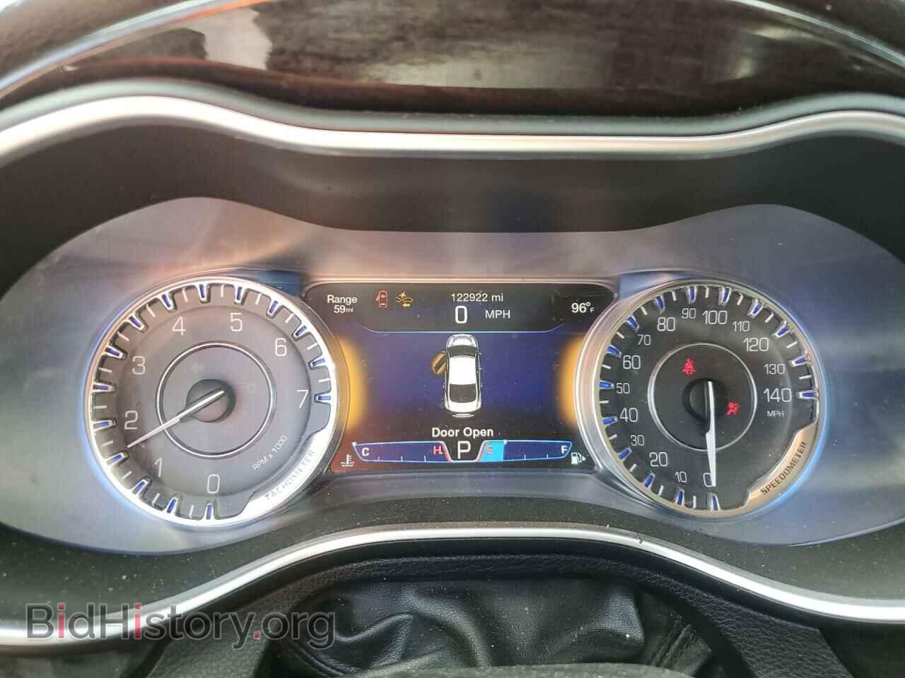 2015 CHRYSLER 200 - VIN: 1C3CCCCB8FN759241 - Фото 9