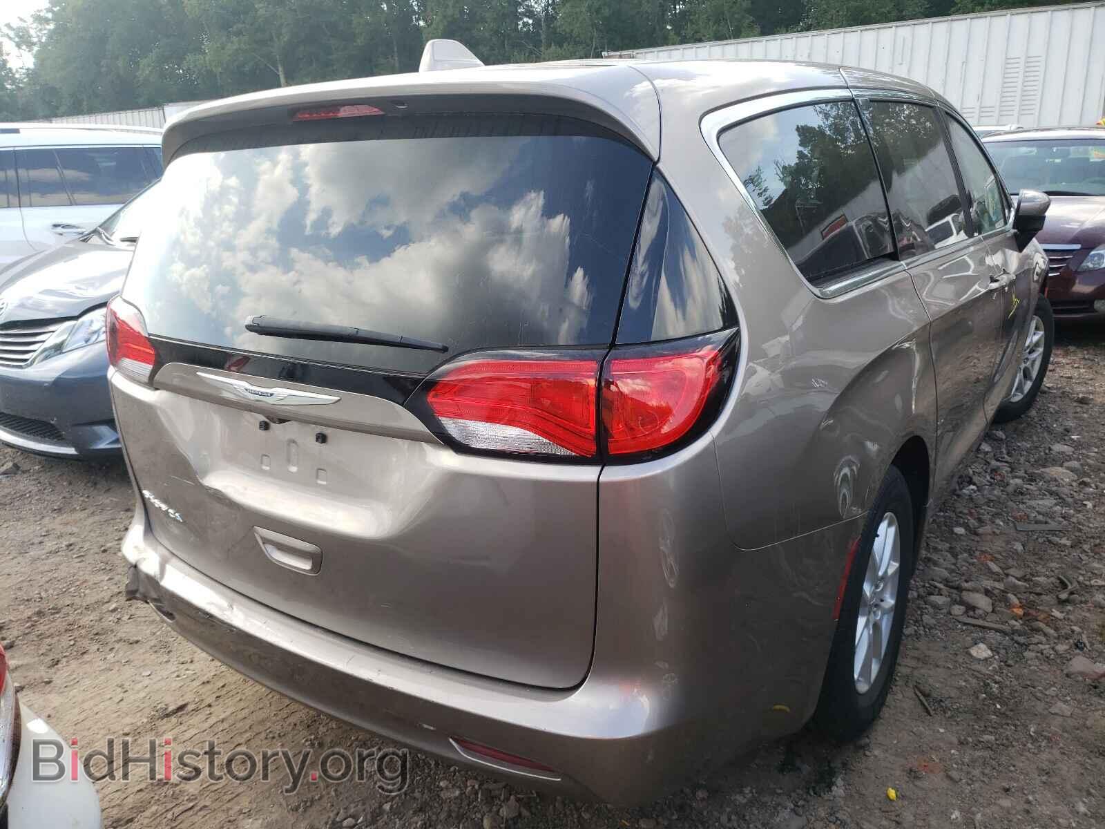 2017 CHRYSLER PACIFICA - VIN: 2C4RC1DGXHR770879 - Фото 4