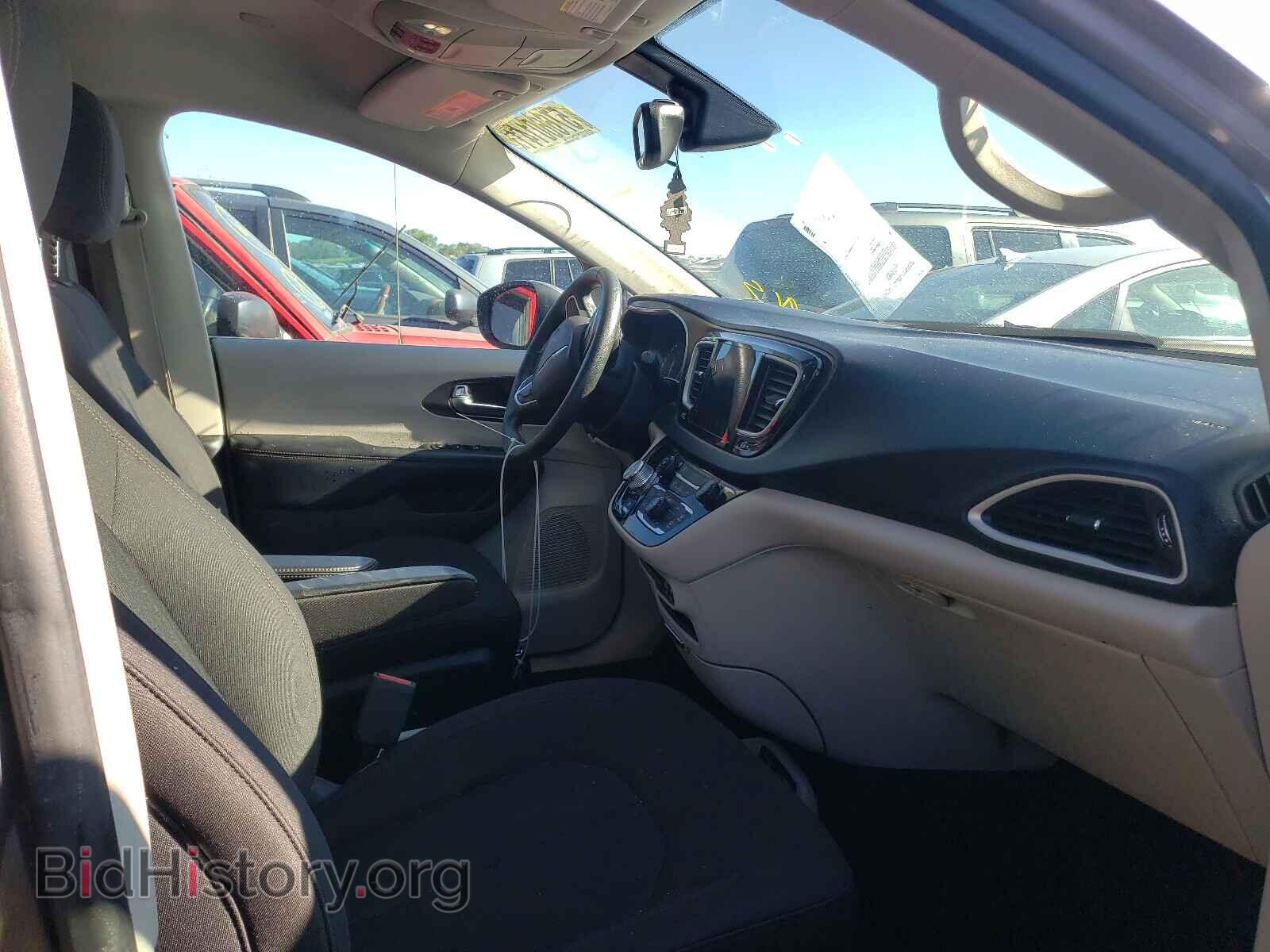 2017 CHRYSLER PACIFICA - VIN: 2C4RC1DGXHR770879 - Фото 5