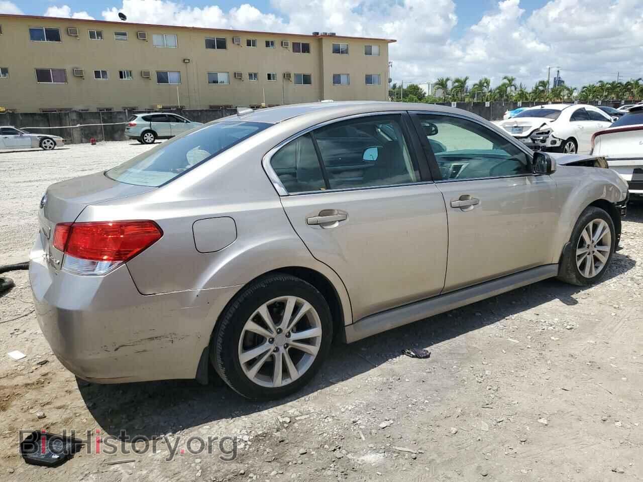2014 SUBARU LEGACY - VIN: 4S3BMBD64E3025593 - Фото 3