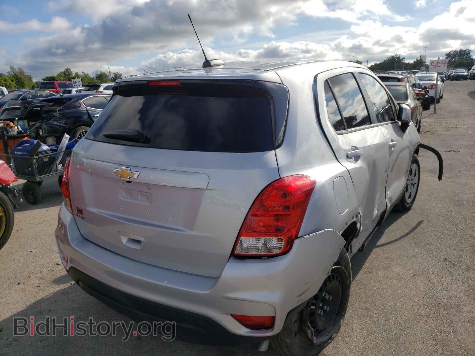 2019 CHEVROLET TRAX - VIN: 3GNCJKSB3KL181659 - Photo 4