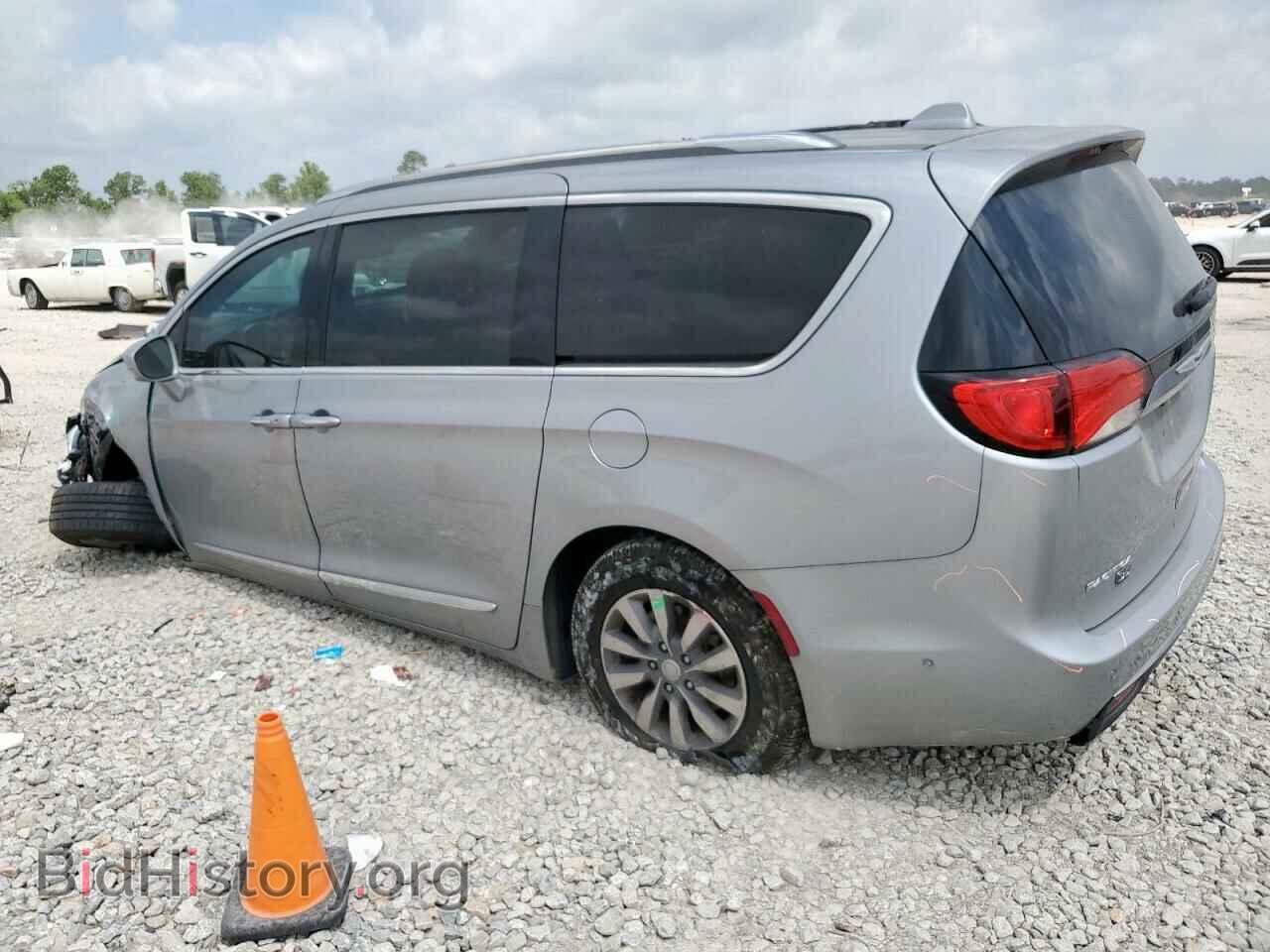 2019 CHRYSLER PACIFICA - VIN: 2C4RC1EG4KR748981 - Фото 2