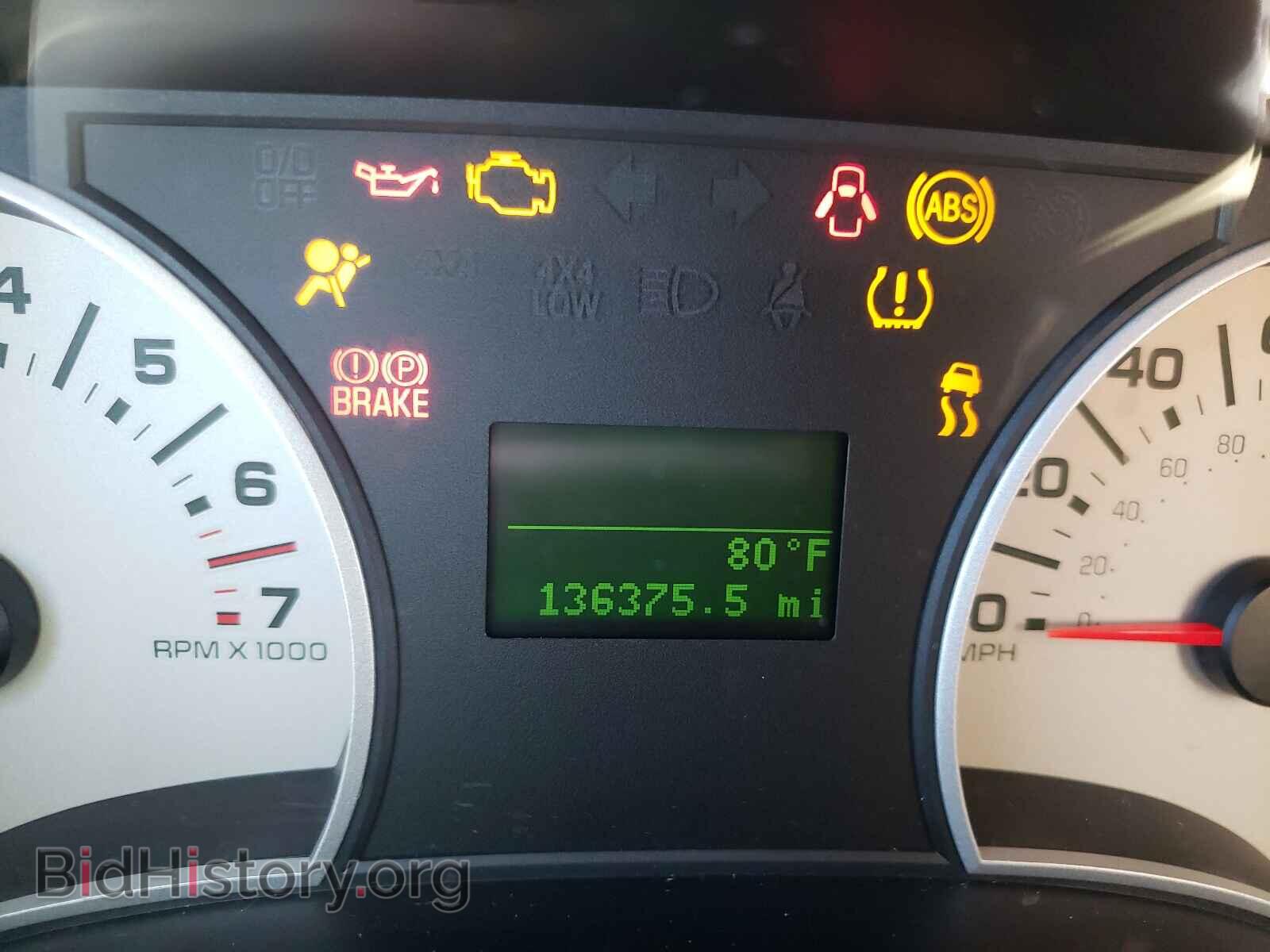 2006 FORD EXPLORER - VIN: 1FMEU64E46ZA06113 - Photo 8