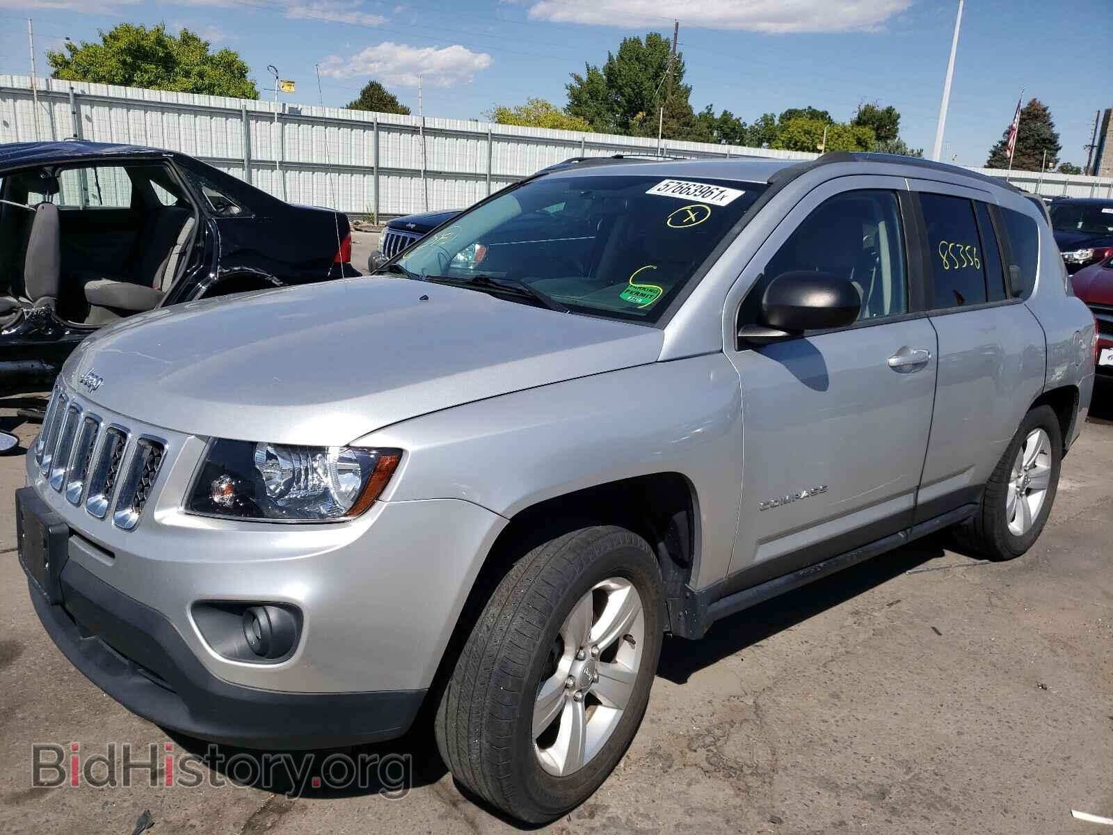2014 JEEP COMPASS - VIN: 1C4NJDBB5ED569404 - Photo 2