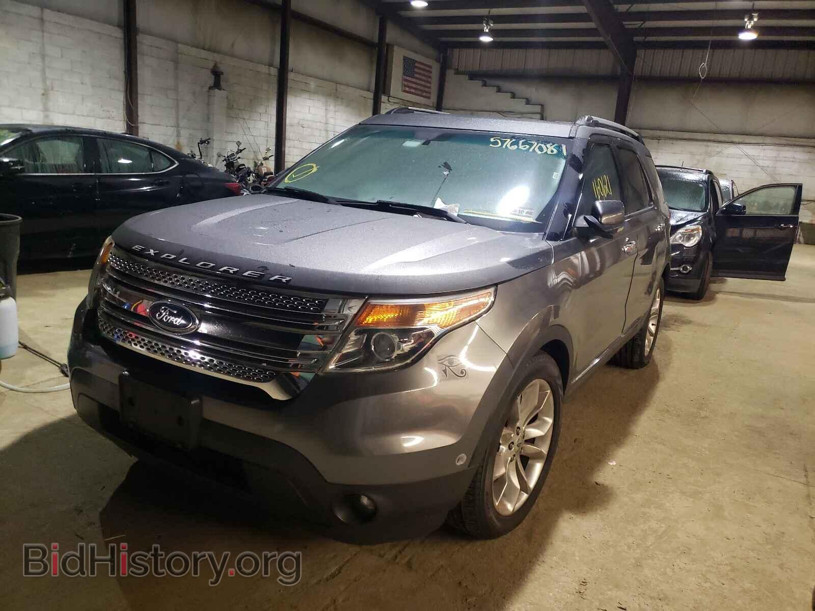 2011 FORD EXPLORER - VIN: 1FMHK8F82BGA67472 - Photo 2