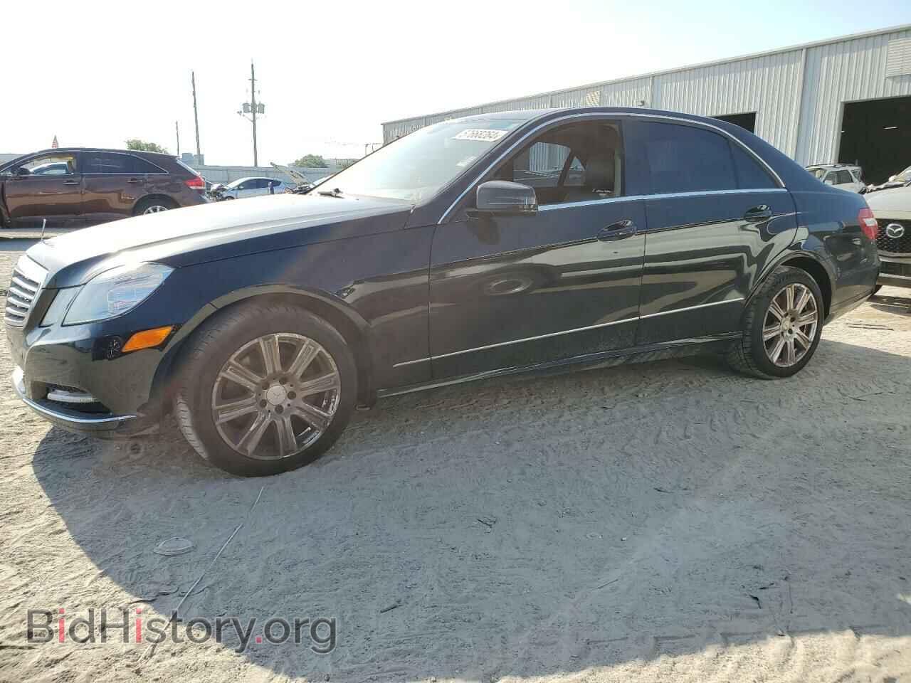 Photo WDDHF8JB6DA705469 - MERCEDES-BENZ E-CLASS 2013