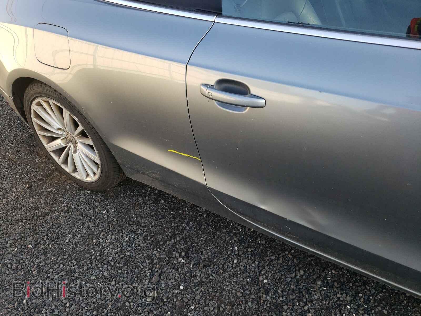 2010 AUDI A5 - VIN: WAULFAFH8AN008413 - Photo 9
