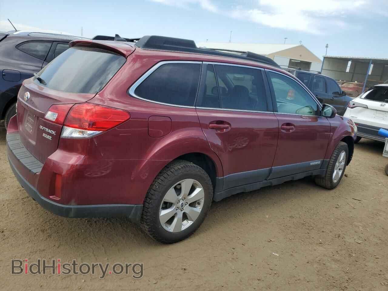 2011 SUBARU OUTBACK - VIN: 4S4BRBKC8B3437792 - Фото 3