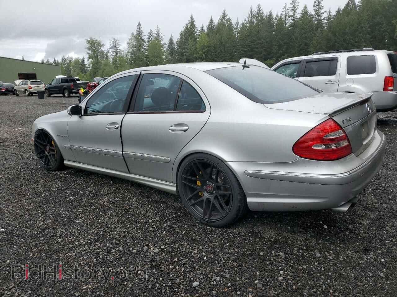 2005 MERCEDES-BENZ E-CLASS - VIN: WDBUF76J85A795596 - Фото 2
