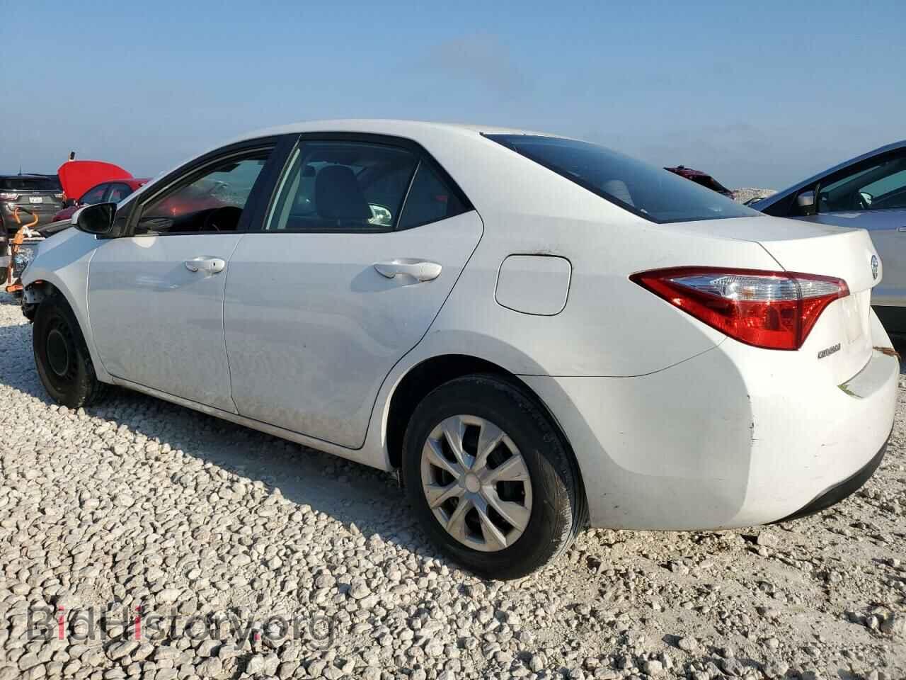 2015 TOYOTA COROLLA - VIN: 5YFBURHE2FP270475 - Фото 2