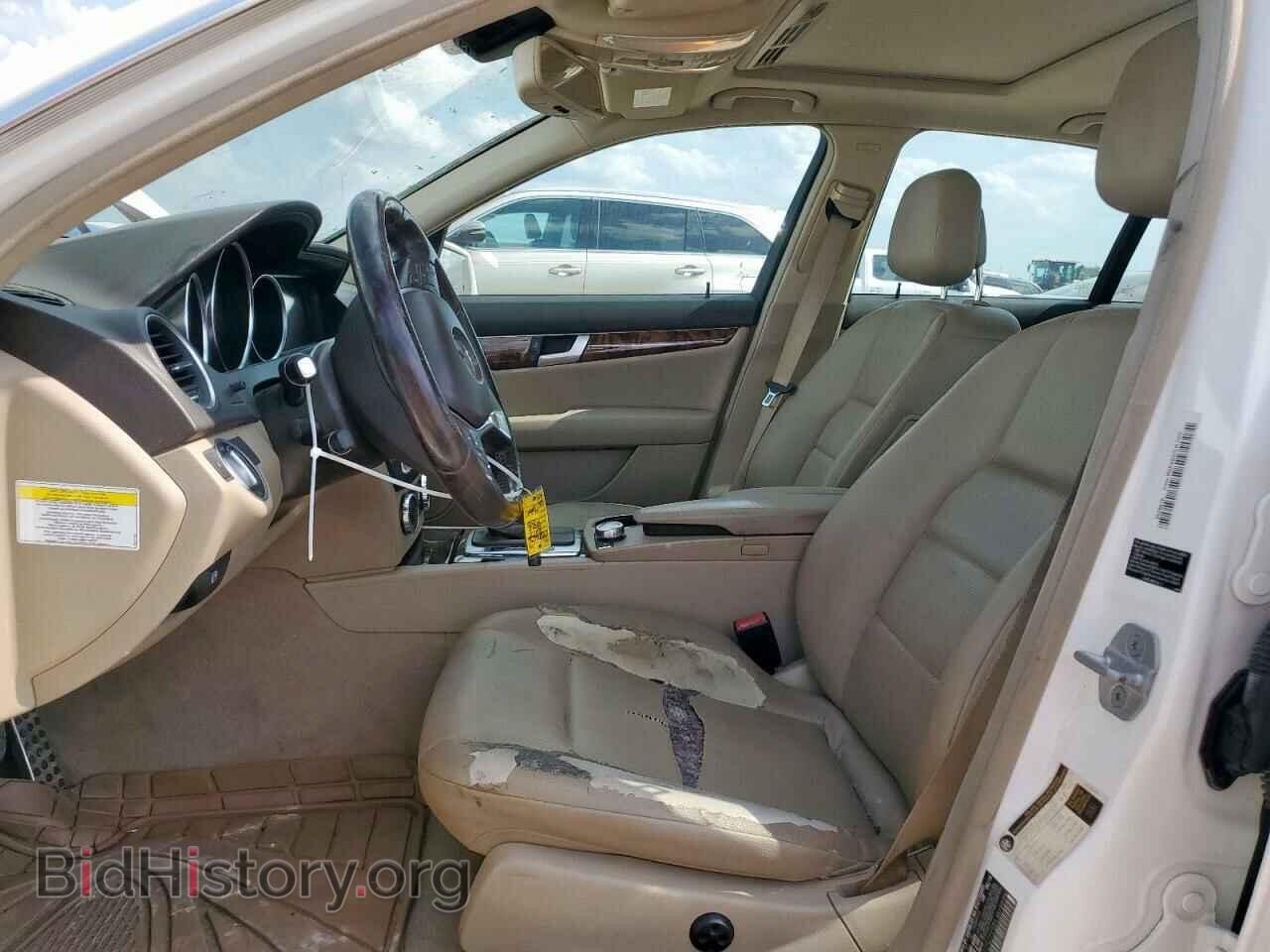 2013 MERCEDES-BENZ C-CLASS - VIN: WDDGF4HB1DR299984 - Фото 7