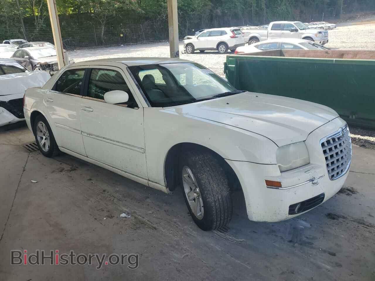 2007 CHRYSLER 300 - VIN: 2C3KA53G97H767917 - Фото 4