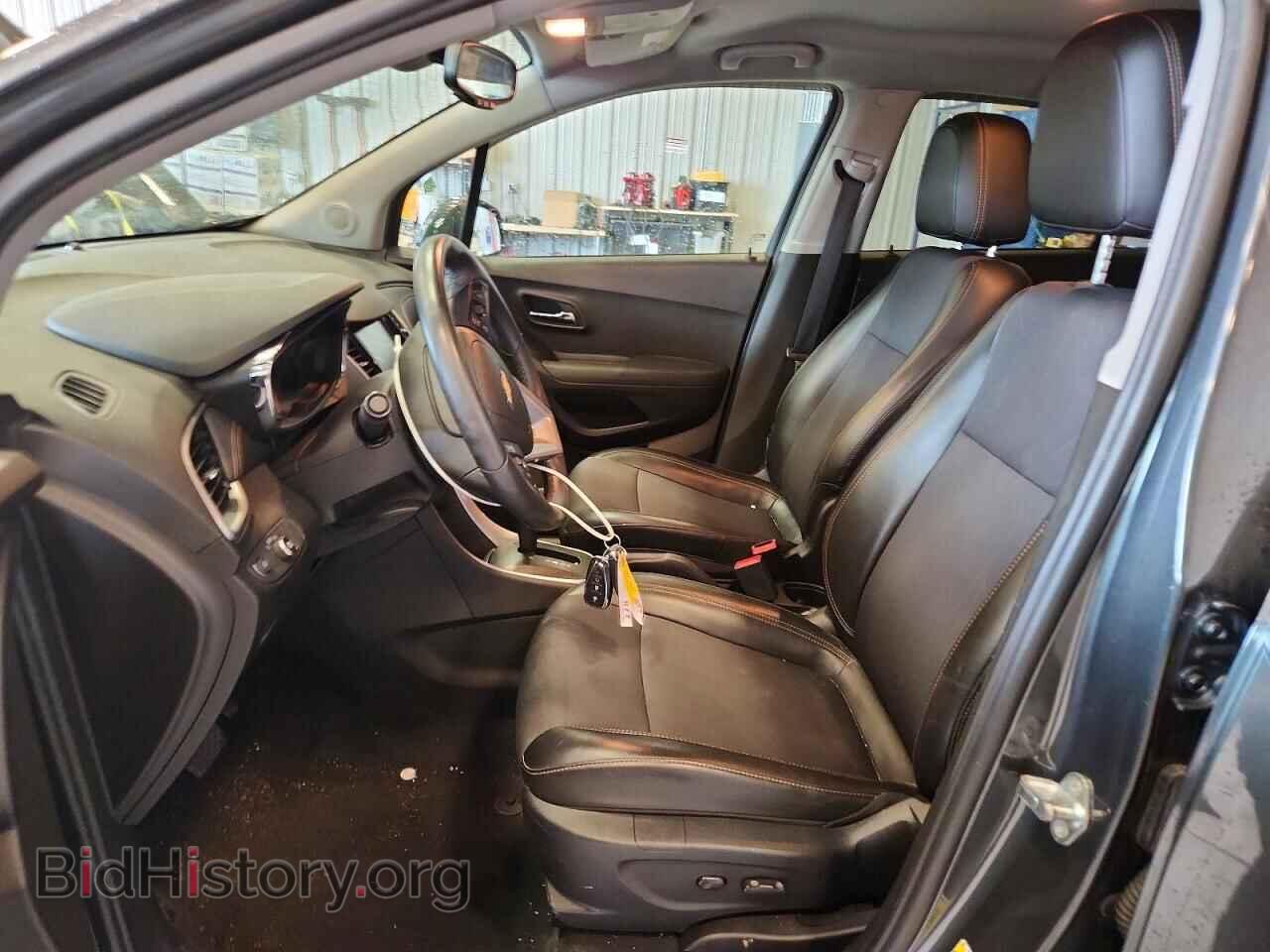 2017 CHEVROLET TRAX - VIN: 3GNCJPSB7HL289319 - Фото 7