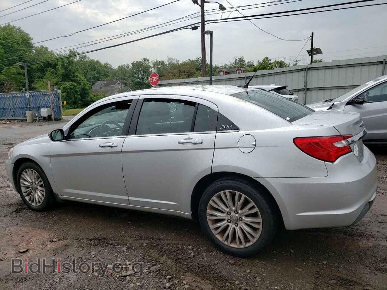 2011 CHRYSLER 200 - VIN: 1C3BC2FGXBN504310 - Фото 2