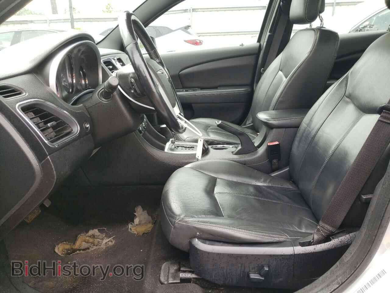 2011 CHRYSLER 200 - VIN: 1C3BC2FGXBN504310 - Фото 7