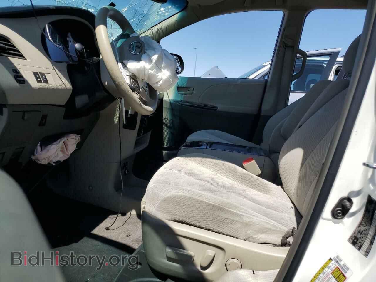 2011 TOYOTA All Models - VIN: 5TDKK3DCXBS040935 - Фото 7
