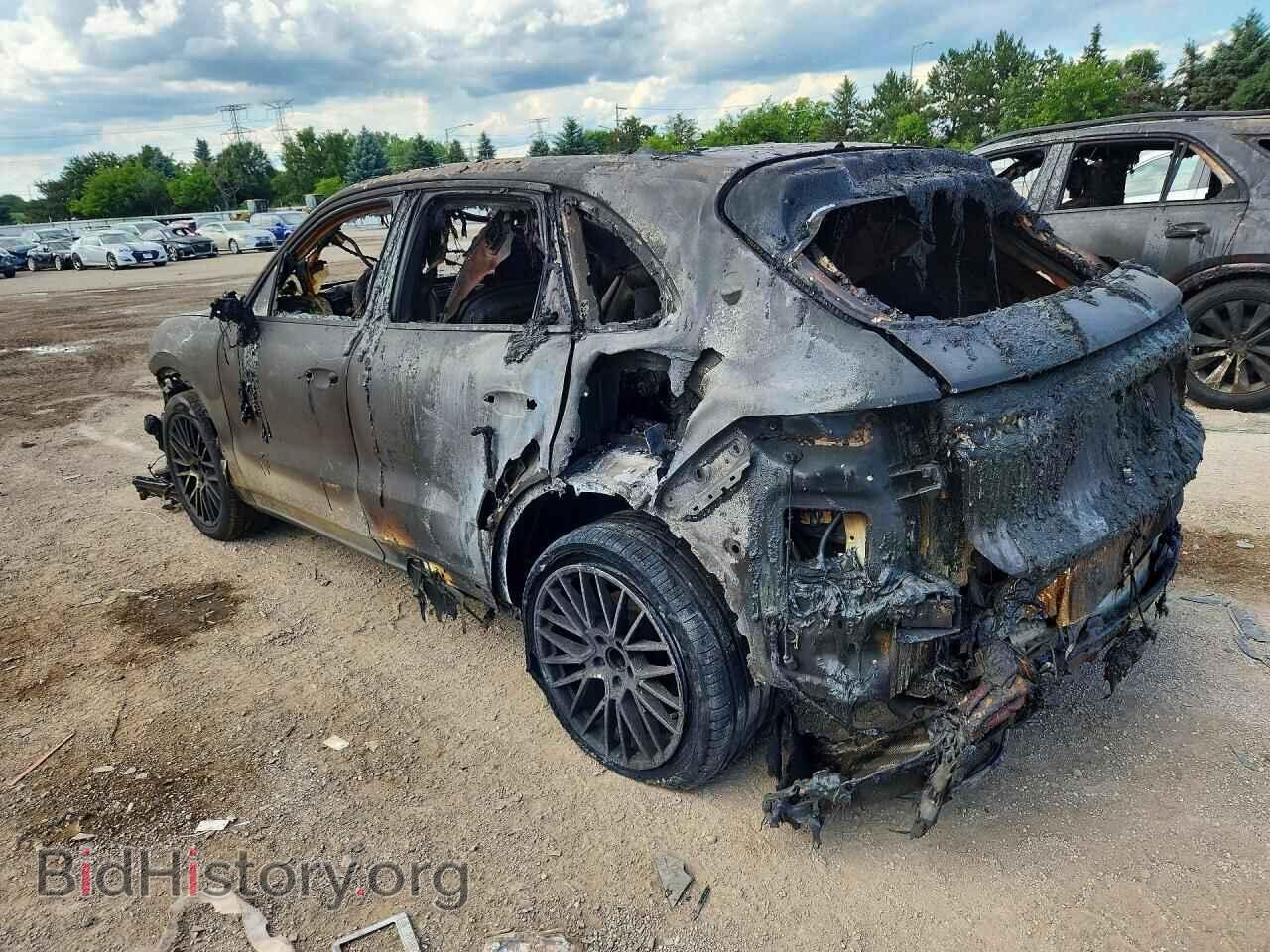 2019 PORSCHE CAYENNE - VIN: WP1AA2AY6KDA15534 - Photo 2