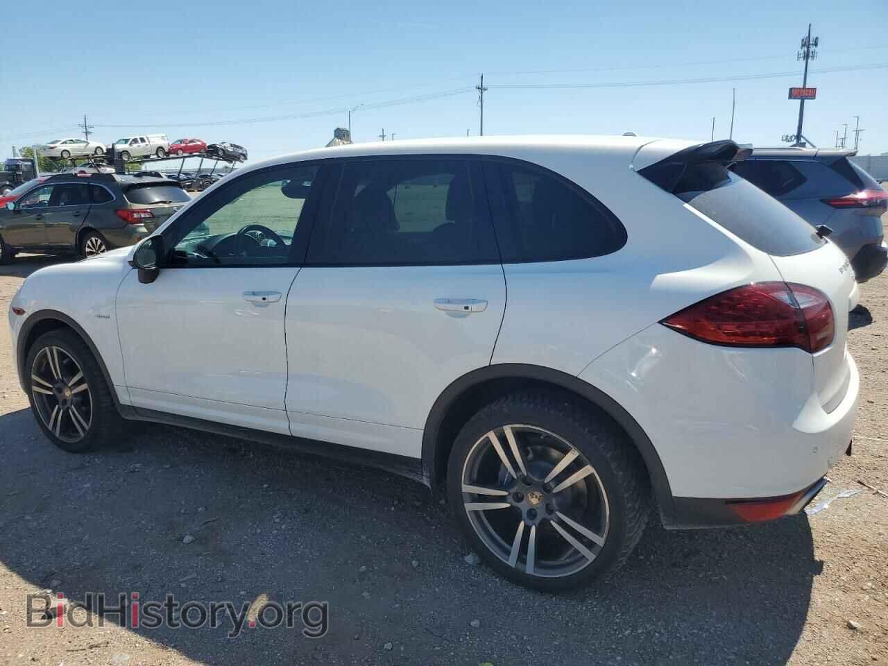 2013 PORSCHE CAYENNE - VIN: WP1AF2A27DLA30145 - Фото 2
