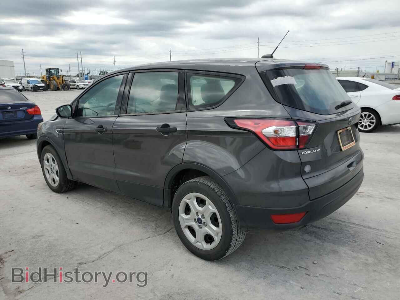 2018 FORD ESCAPE - VIN: 1FMCU0F70JUC69918 - Фото 2