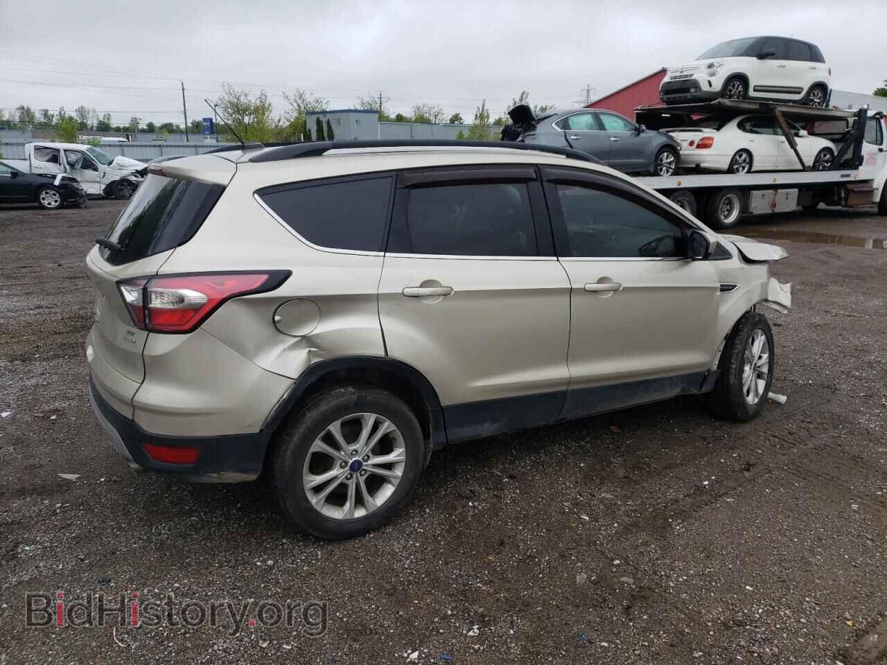 2017 FORD ESCAPE - VIN: 1FMCU0GD3HUC04981 - Фото 3