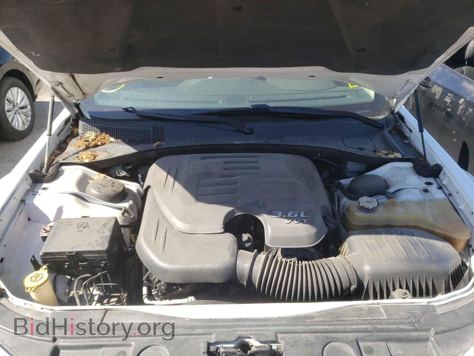 2011 CHRYSLER 300 - VIN: 2C3CA5CG2BH582914 - Фото 7