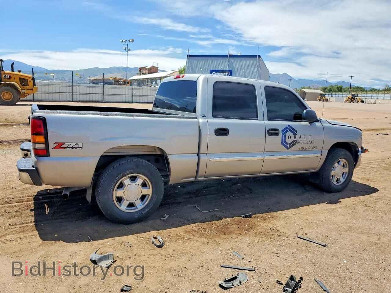 2005 GMC SIERRA - VIN: 2GTEK13T351393130 - Фото 3