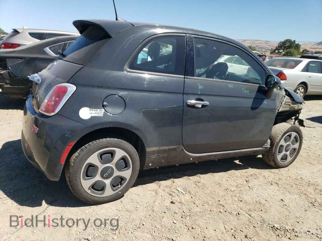 2017 FIAT 500 - VIN: 3C3CFFGEXHT594194 - Photo 3