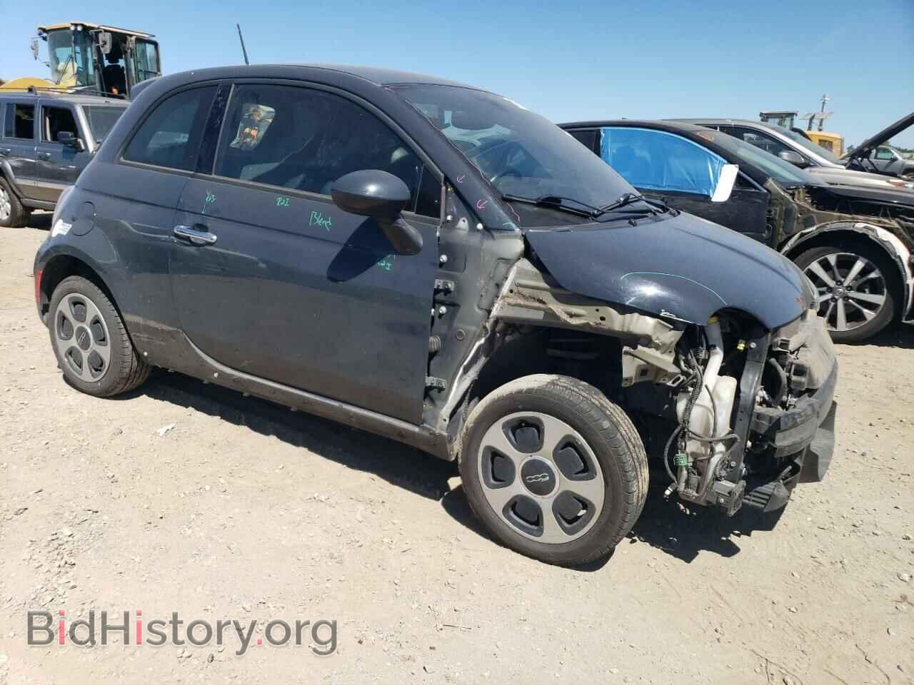 2017 FIAT 500 - VIN: 3C3CFFGEXHT594194 - Photo 4