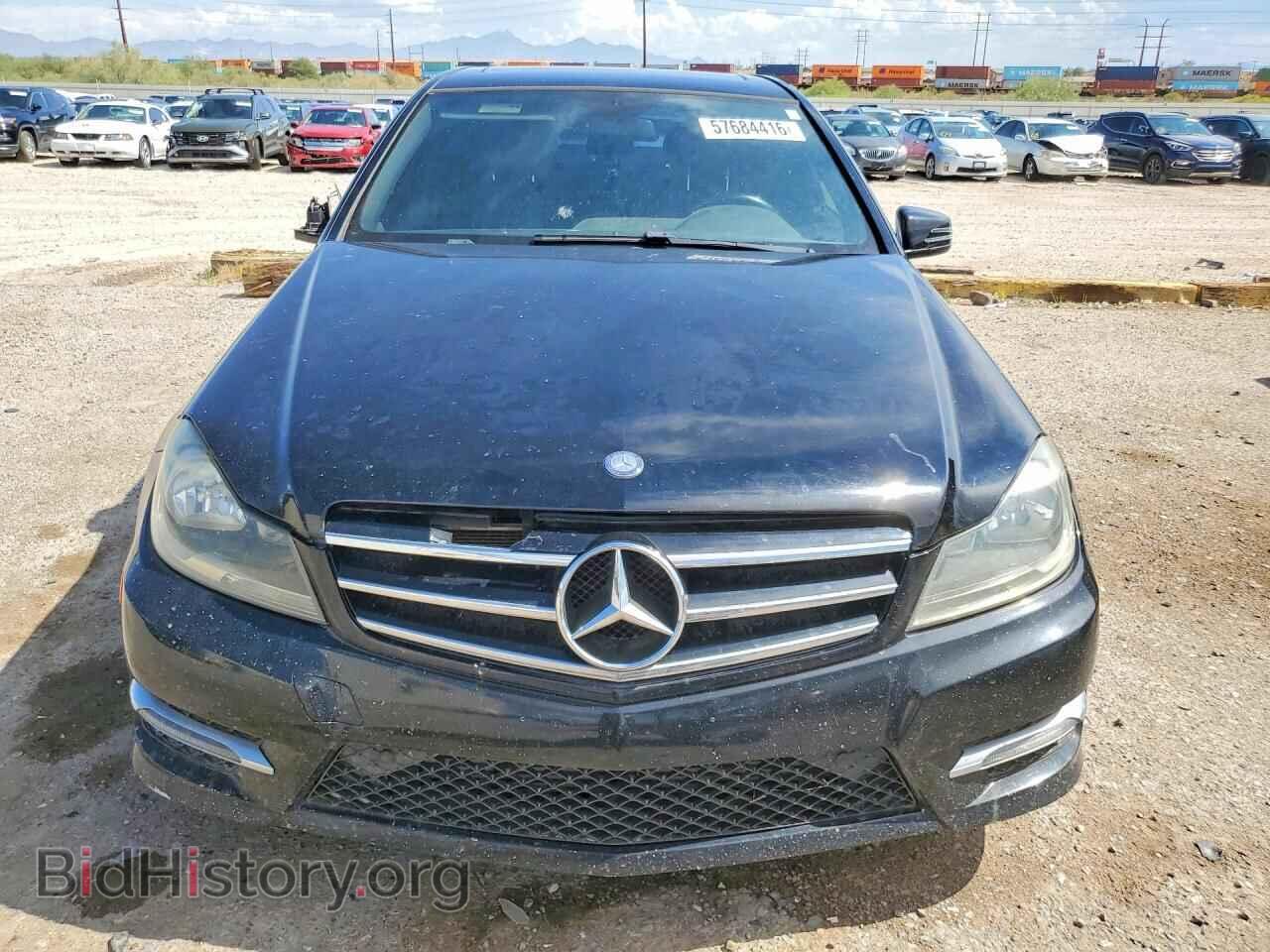2014 MERCEDES-BENZ C-CLASS - VIN: WDDGF4HB3EG236351 - Фото 5
