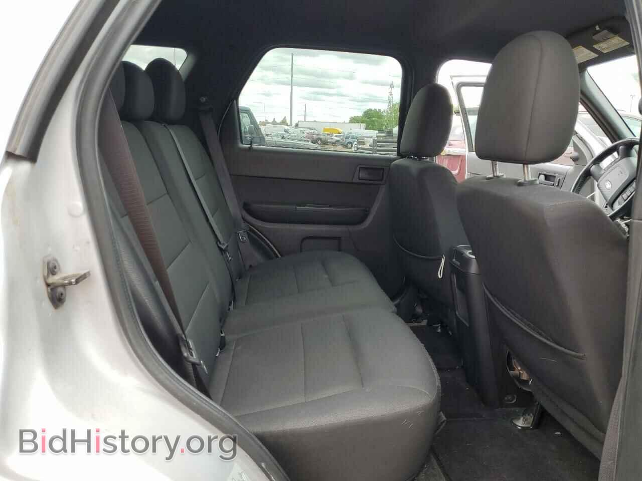 2011 FORD ESCAPE - VIN: 1FMCU9D79BKB27815 - Фото 11