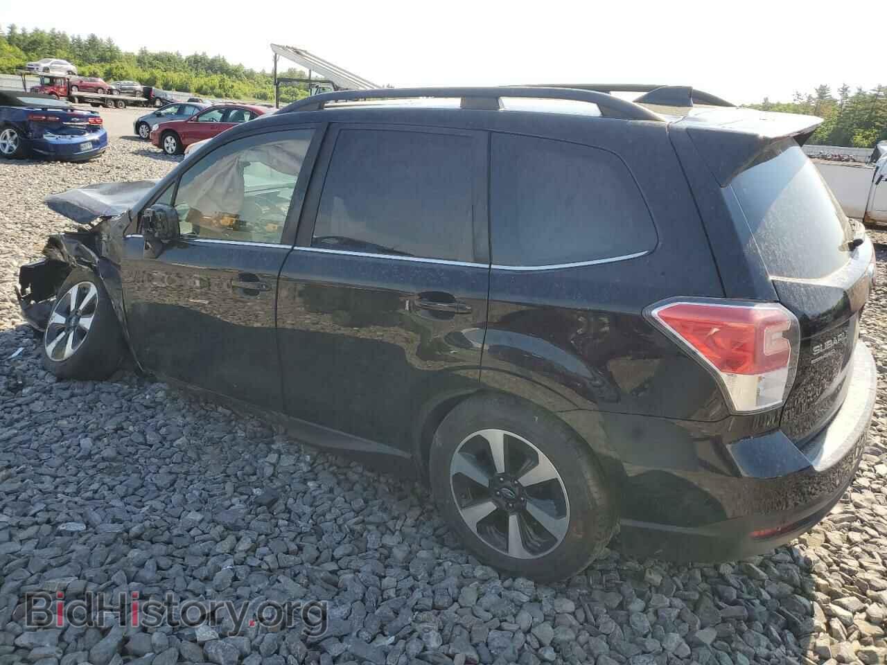 2017 SUBARU FORESTER - VIN: JF2SJARC1HH444897 - Фото 2