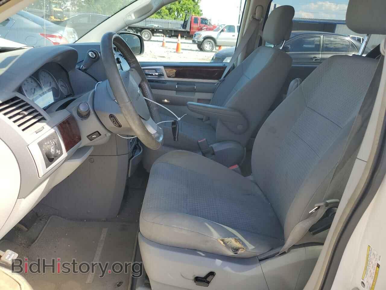 2010 CHRYSLER MINIVAN - VIN: 2A4RR5D10AR431663 - Photo 7