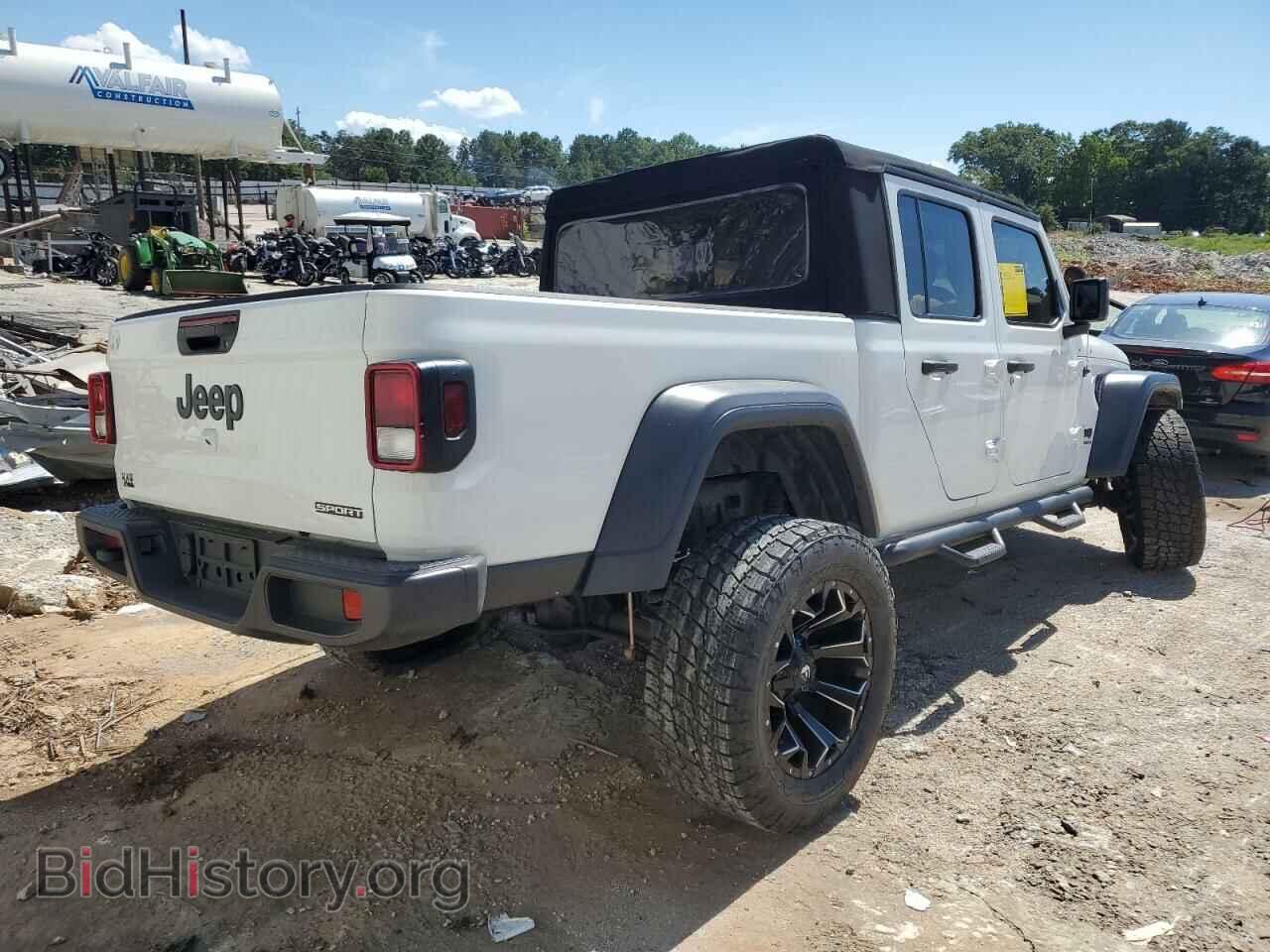 2020 JEEP GLADIATOR - VIN: 1C6HJTAG5LL126832 - Photo 4