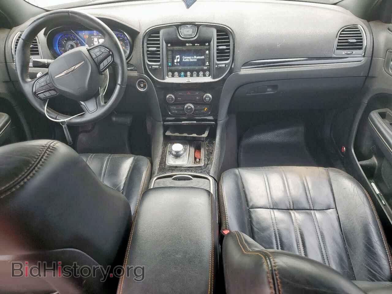 2017 CHRYSLER 300 - VIN: 2C3CCABG3HH661540 - Фото 8