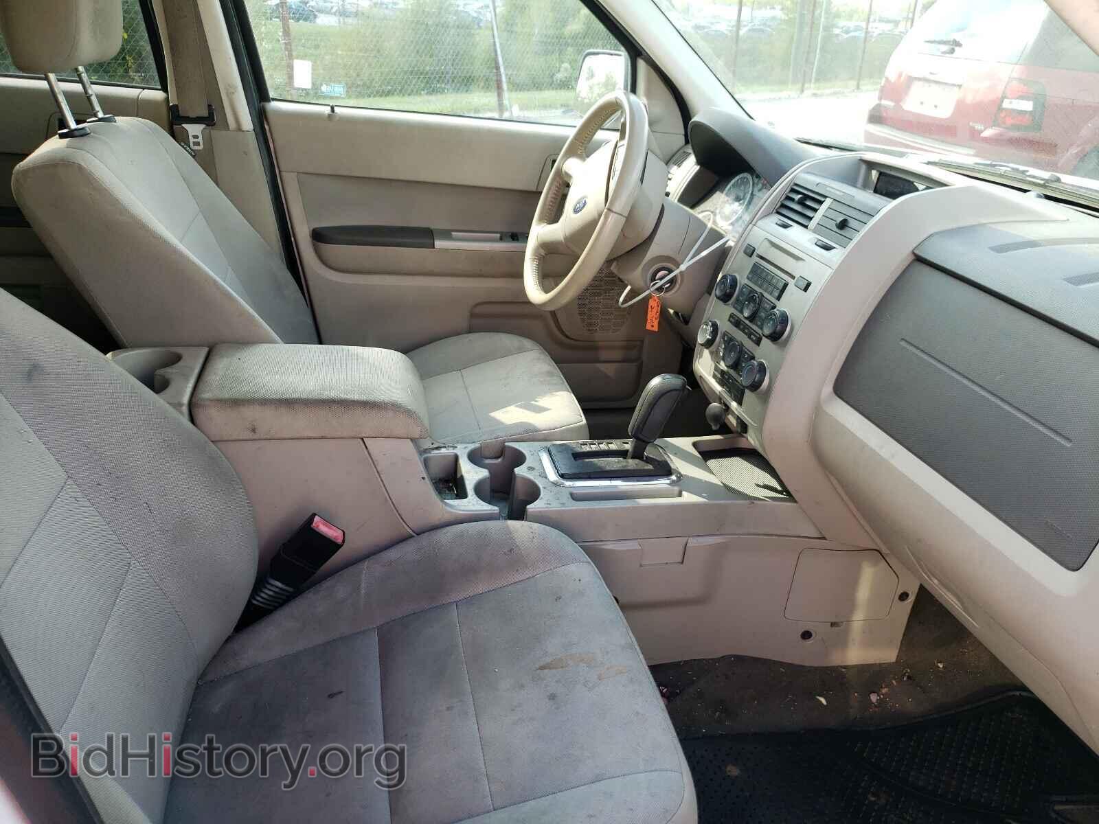 2011 FORD ESCAPE - VIN: 1FMCU9D76BKB85638 - Фото 5