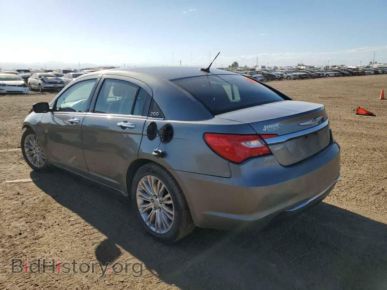 2012 CHRYSLER 200 - VIN: 1C3CCBCB0CN263226 - Photo 2