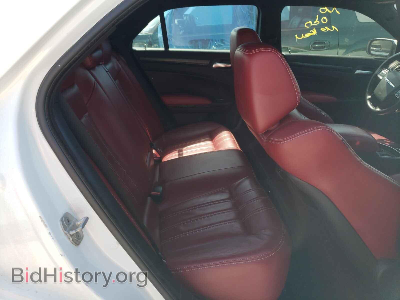 2012 CHRYSLER 300 - VIN: 2C3CCADT7CH136869 - Photo 6