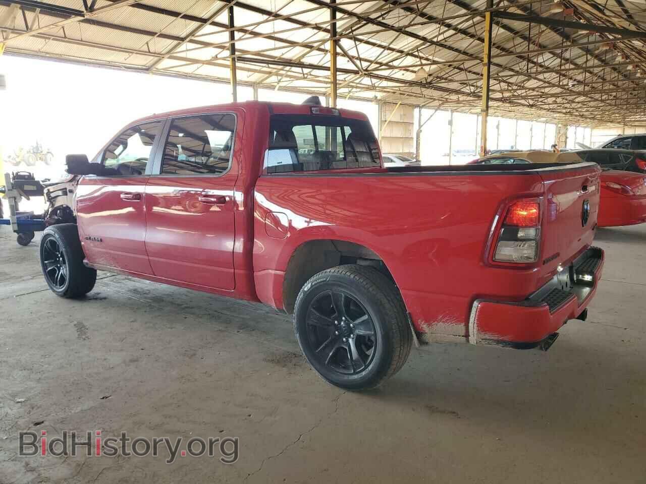 2020 RAM 1500 - VIN: 1C6SRFFT1LN409819 - Фото 2