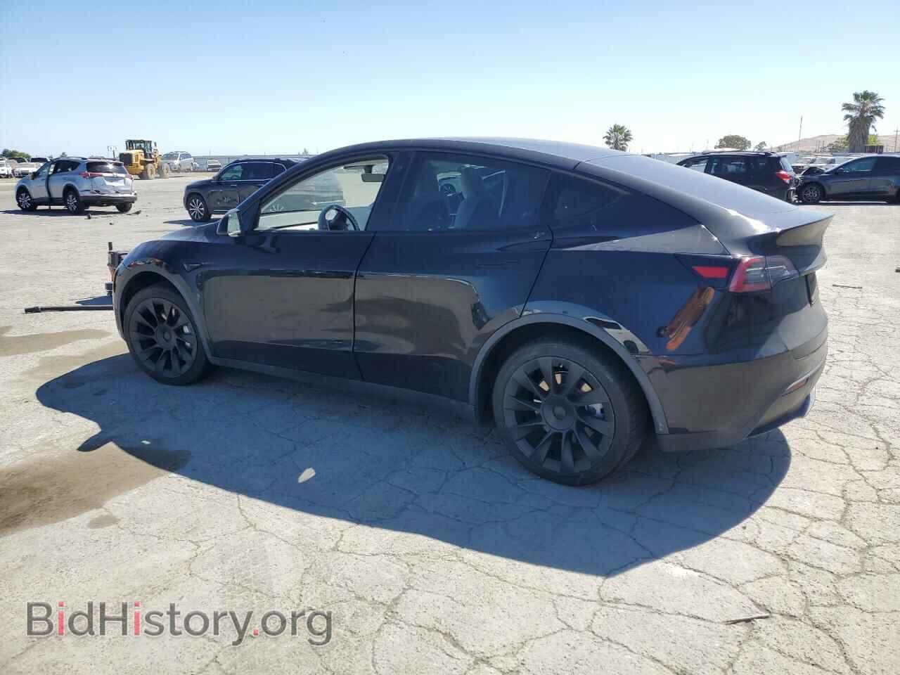 2021 TESLA MODEL Y - VIN: 5YJYGDED2MF181370 - Photo 2
